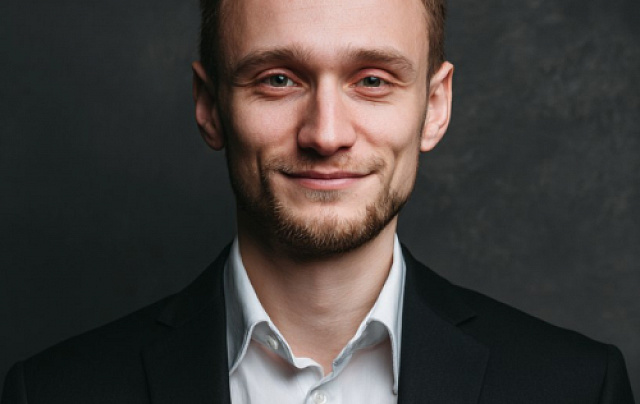 Директор по стратегии
