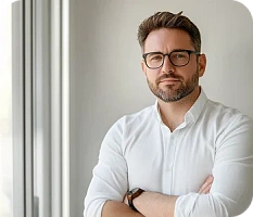 Директор по маркетингу